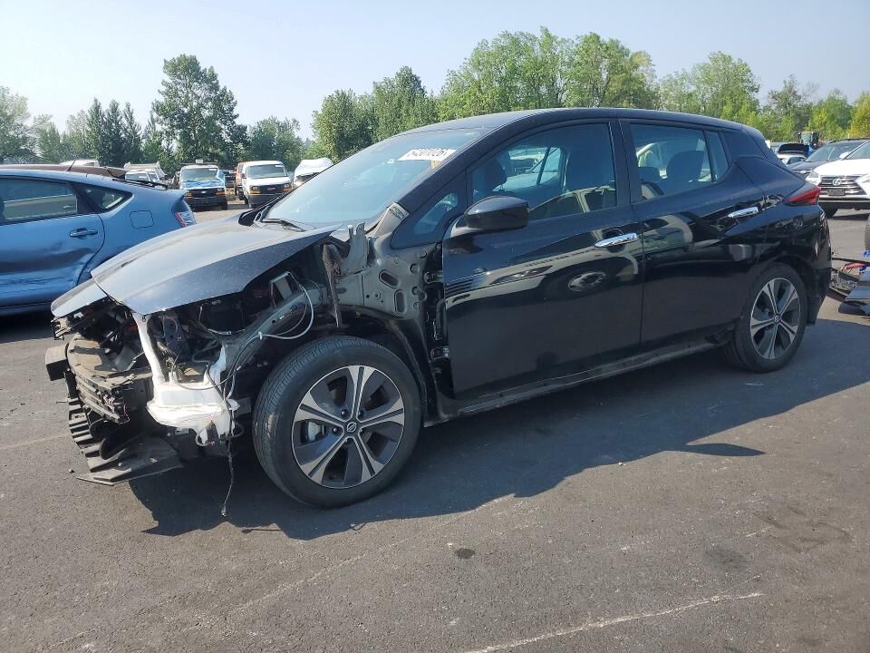 2022 NISSAN Leaf