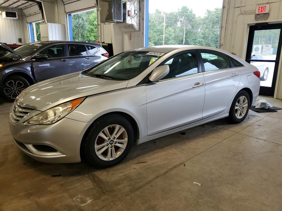 2013 HYUNDAI Sonata
