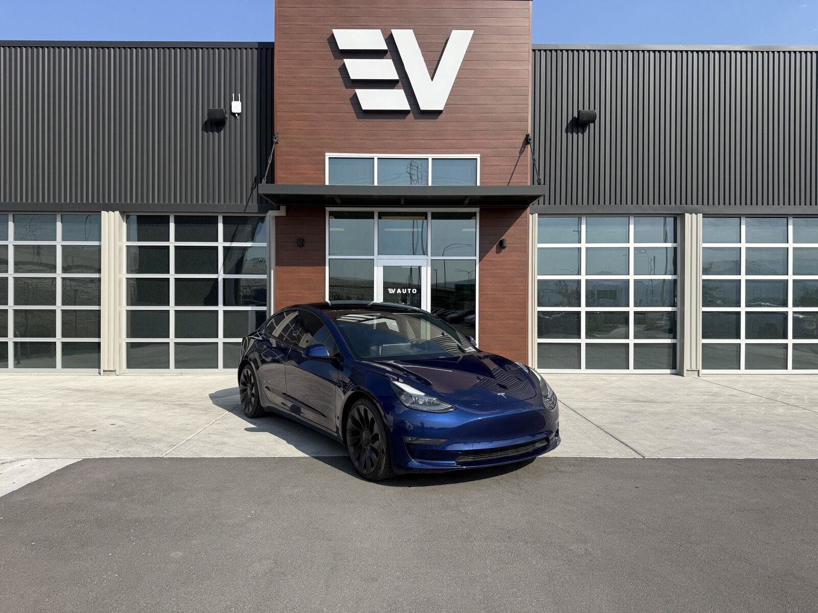 2021 TESLA Model 3