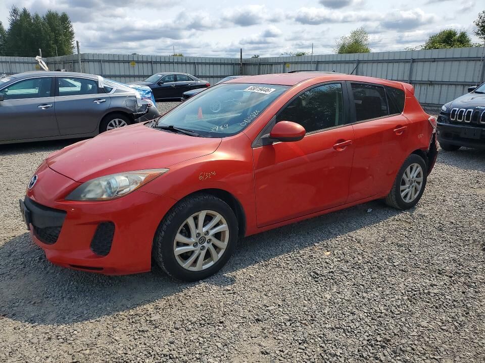 2013 MAZDA Mazda3