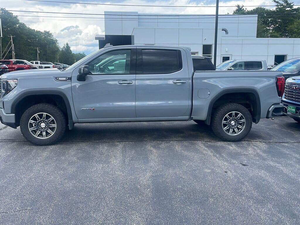 2024 GMC Sierra