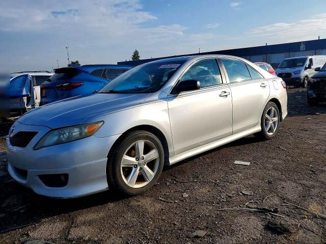 2010 TOYOTA Camry