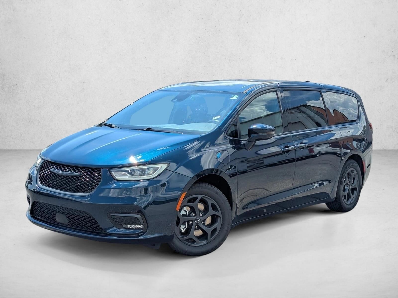 2022 CHRYSLER Pacifica
