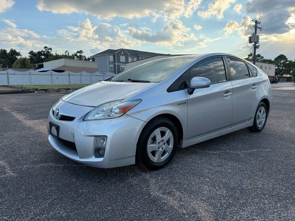 2011 TOYOTA PRIUS