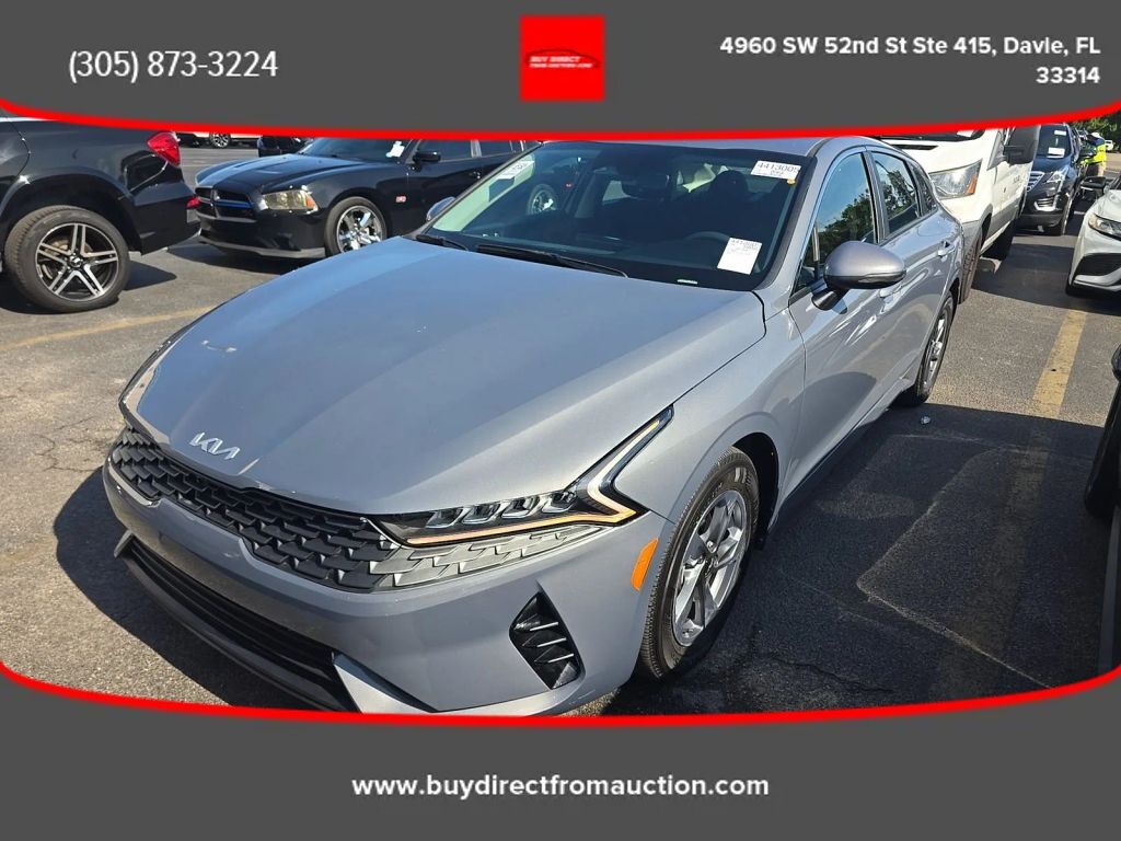 2022 KIA K5