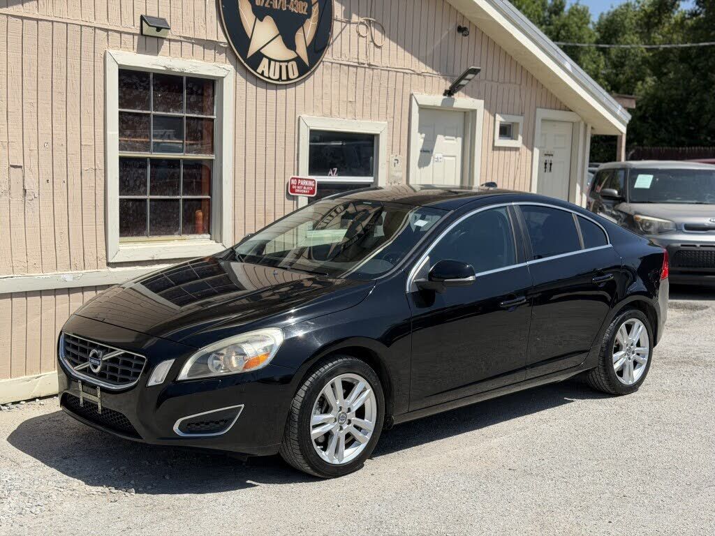 2013 VOLVO S60