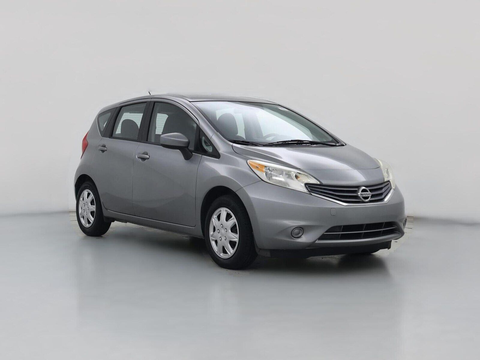 2015 NISSAN Versa