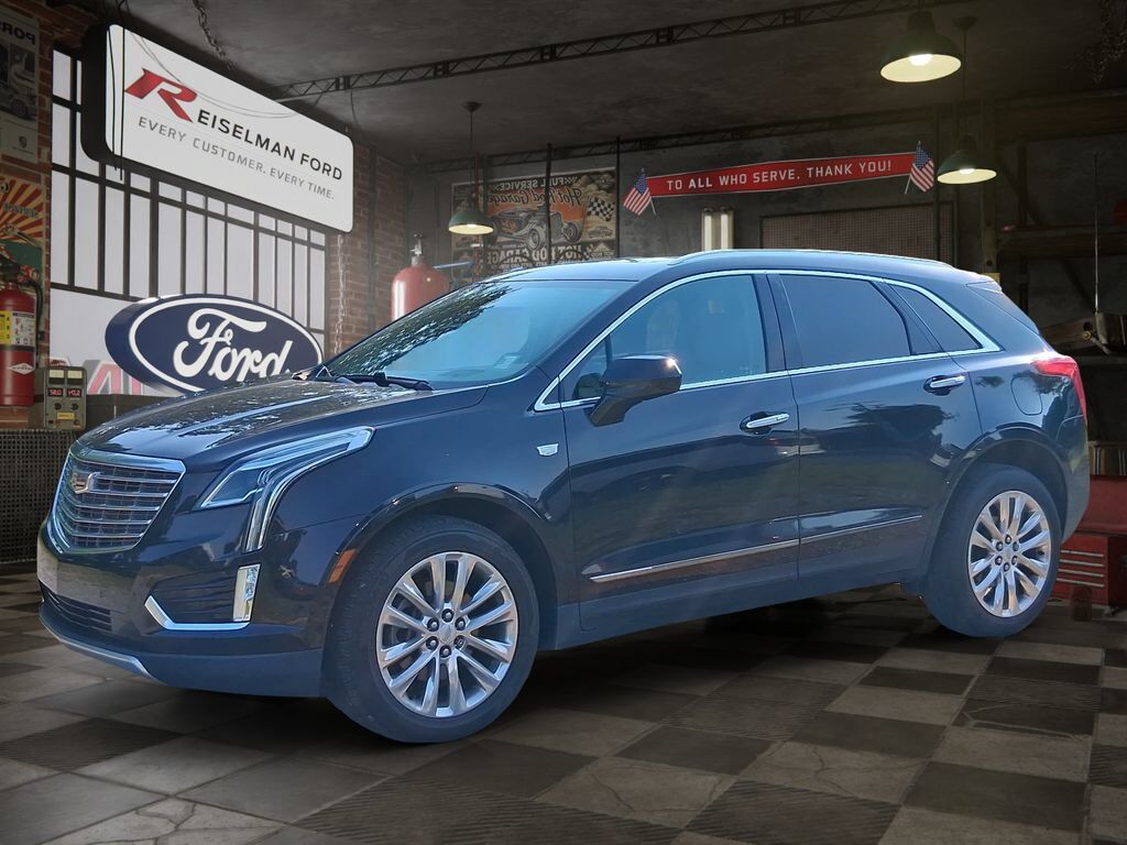 2017 CADILLAC XT5