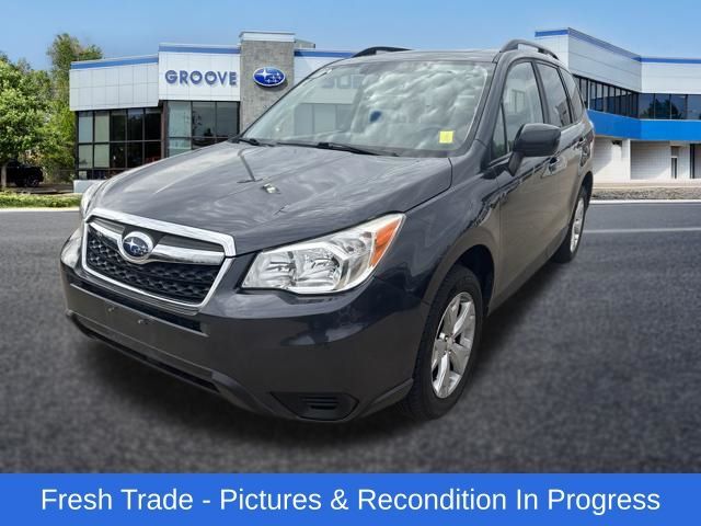 2016 SUBARU Forester