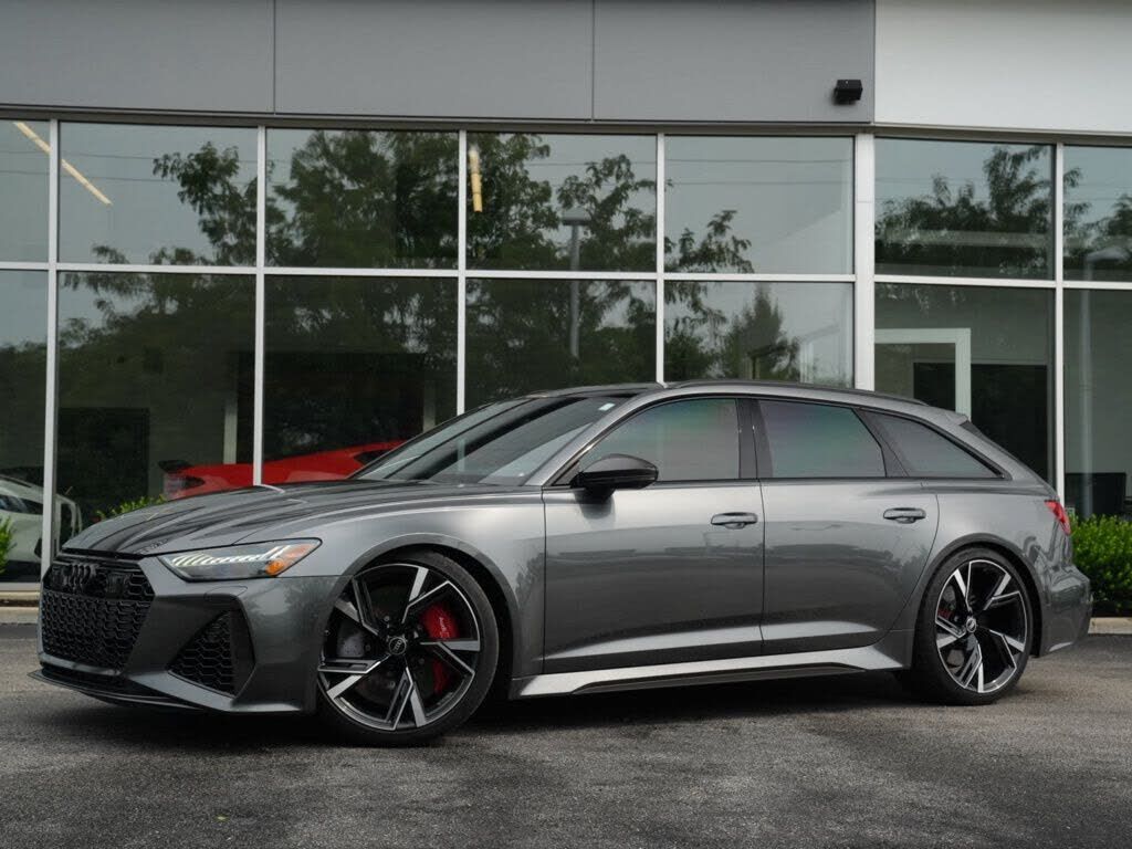 2021 AUDI RS6
