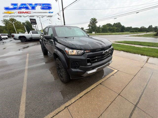 2023 CHEVROLET Colorado