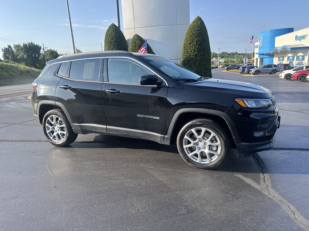 2024 JEEP Compass