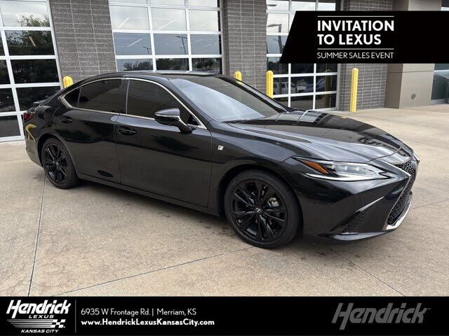 2024 LEXUS ES