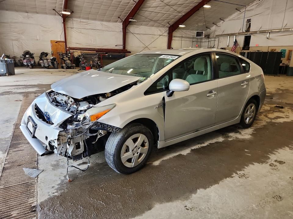 2011 TOYOTA PRIUS
