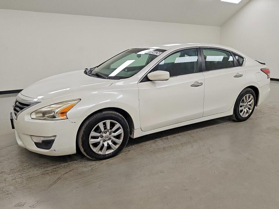 2015 NISSAN Altima