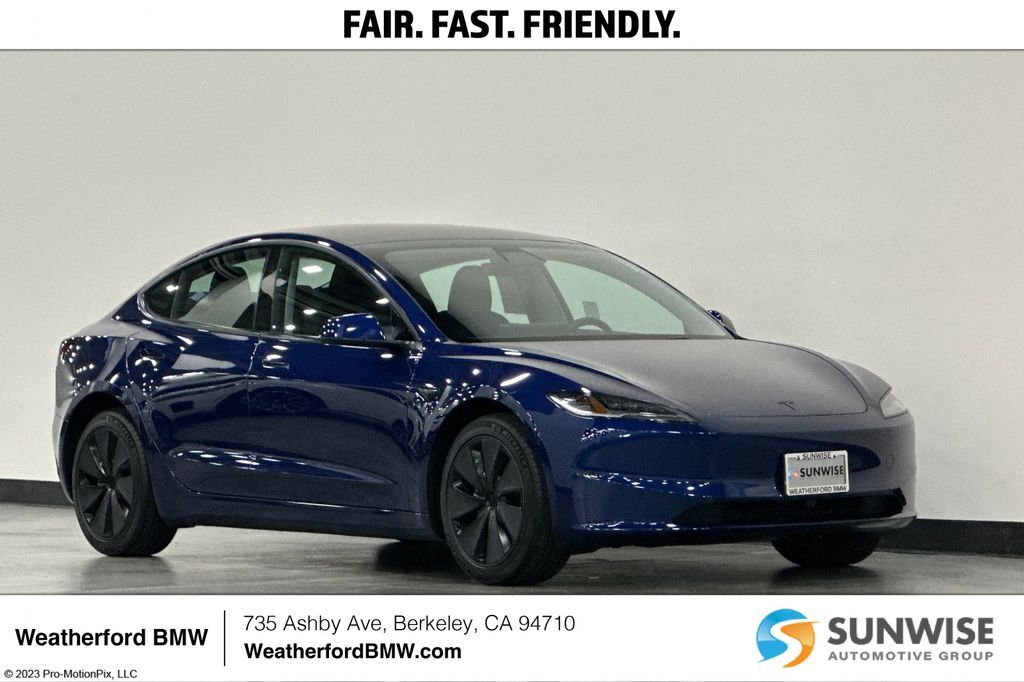 2026 TESLA Model 3