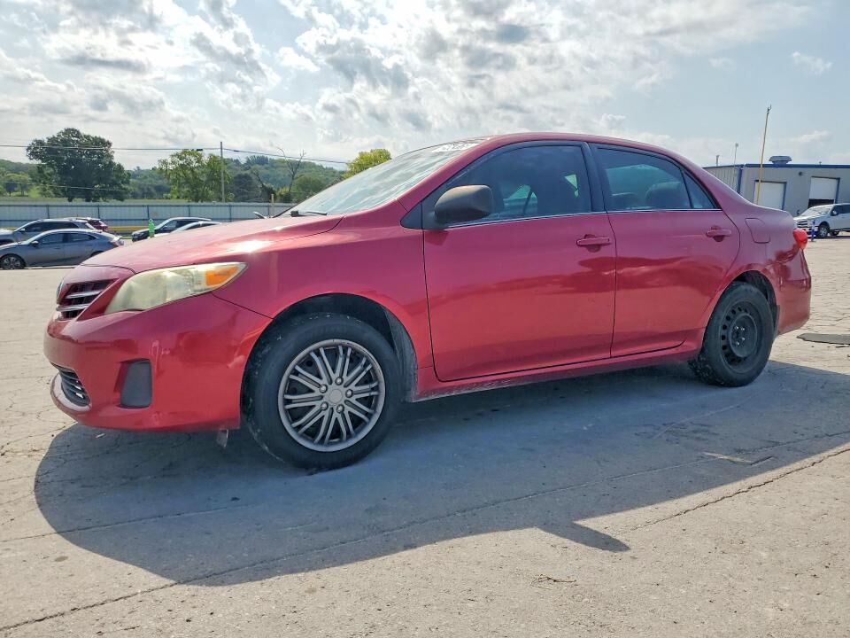 2013 TOYOTA Corolla