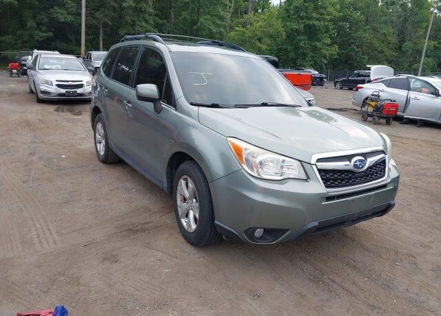 2014 SUBARU Forester
