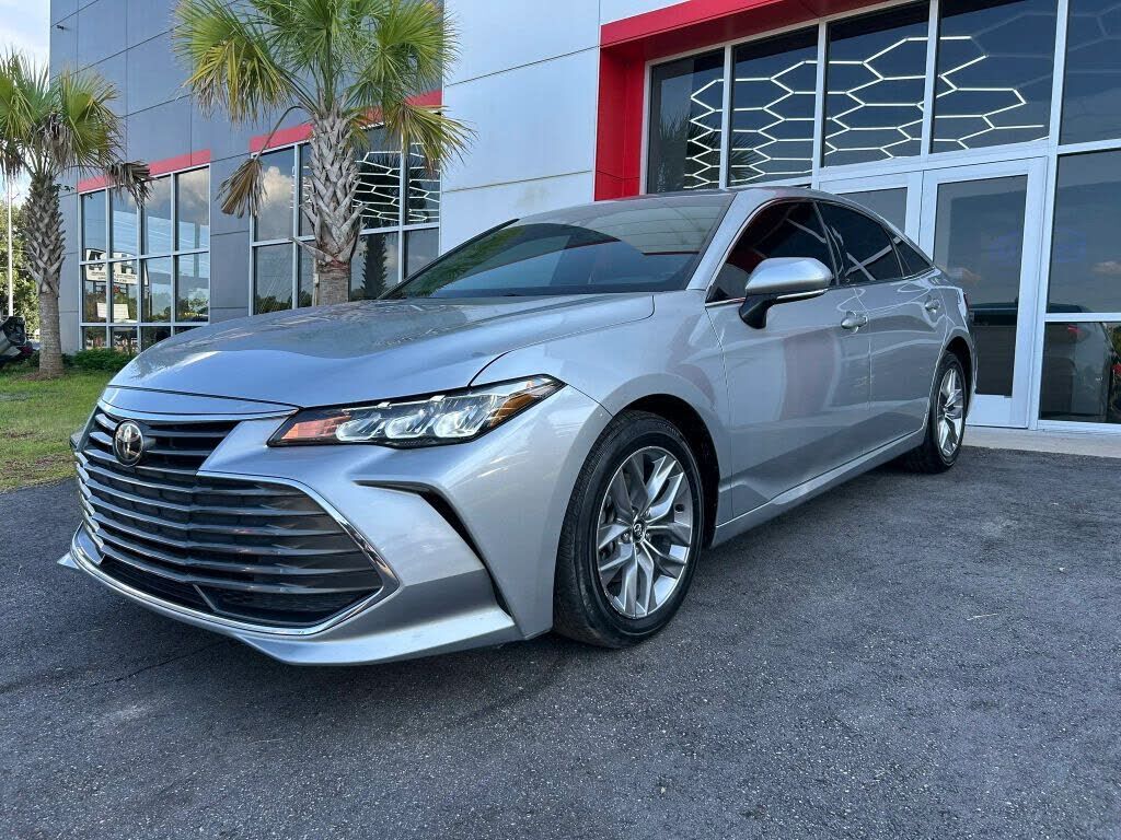 2020 TOYOTA Avalon