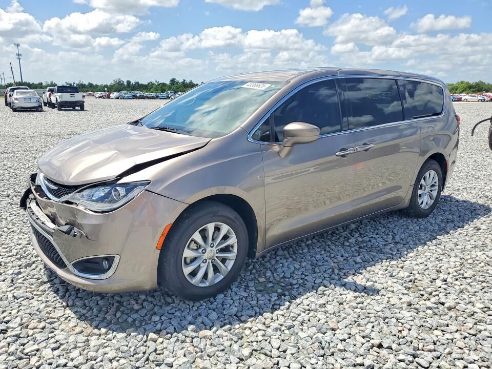 2018 CHRYSLER Pacifica
