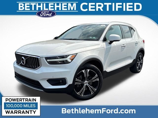 2020 VOLVO XC40