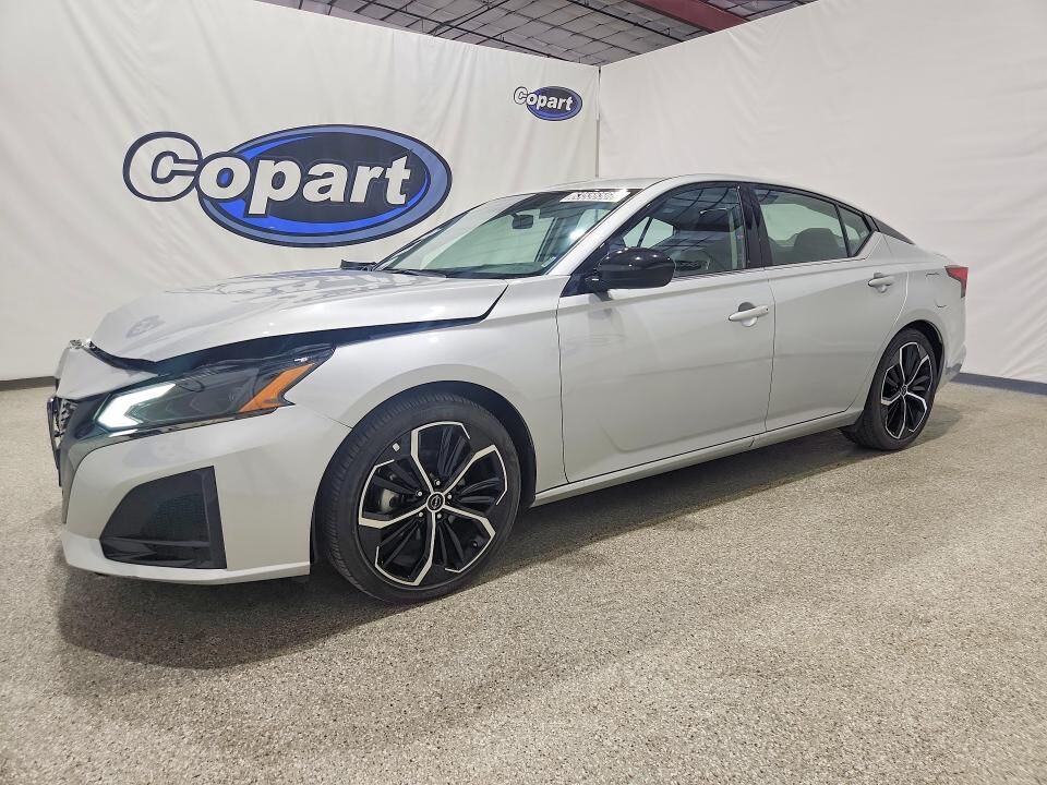 2025 NISSAN Altima