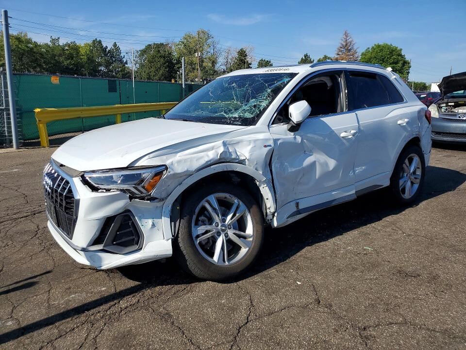 2020 AUDI Q3