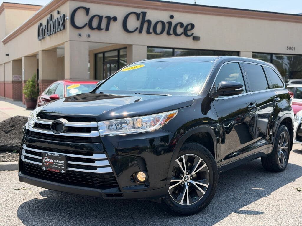 2017 TOYOTA Highlander