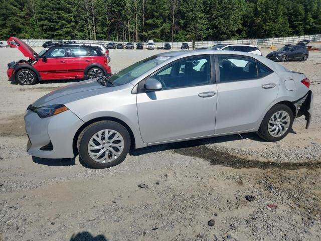 2018 TOYOTA Corolla