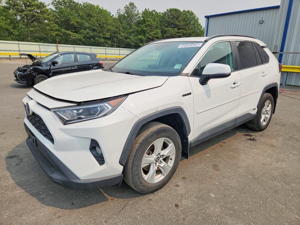 2021 TOYOTA RAV4