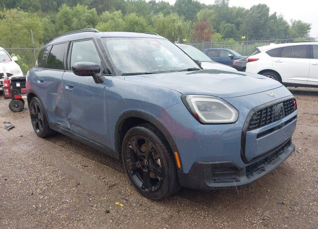 2025 MINI Countryman