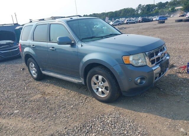 2011 FORD Escape