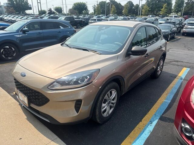 2021 FORD Escape