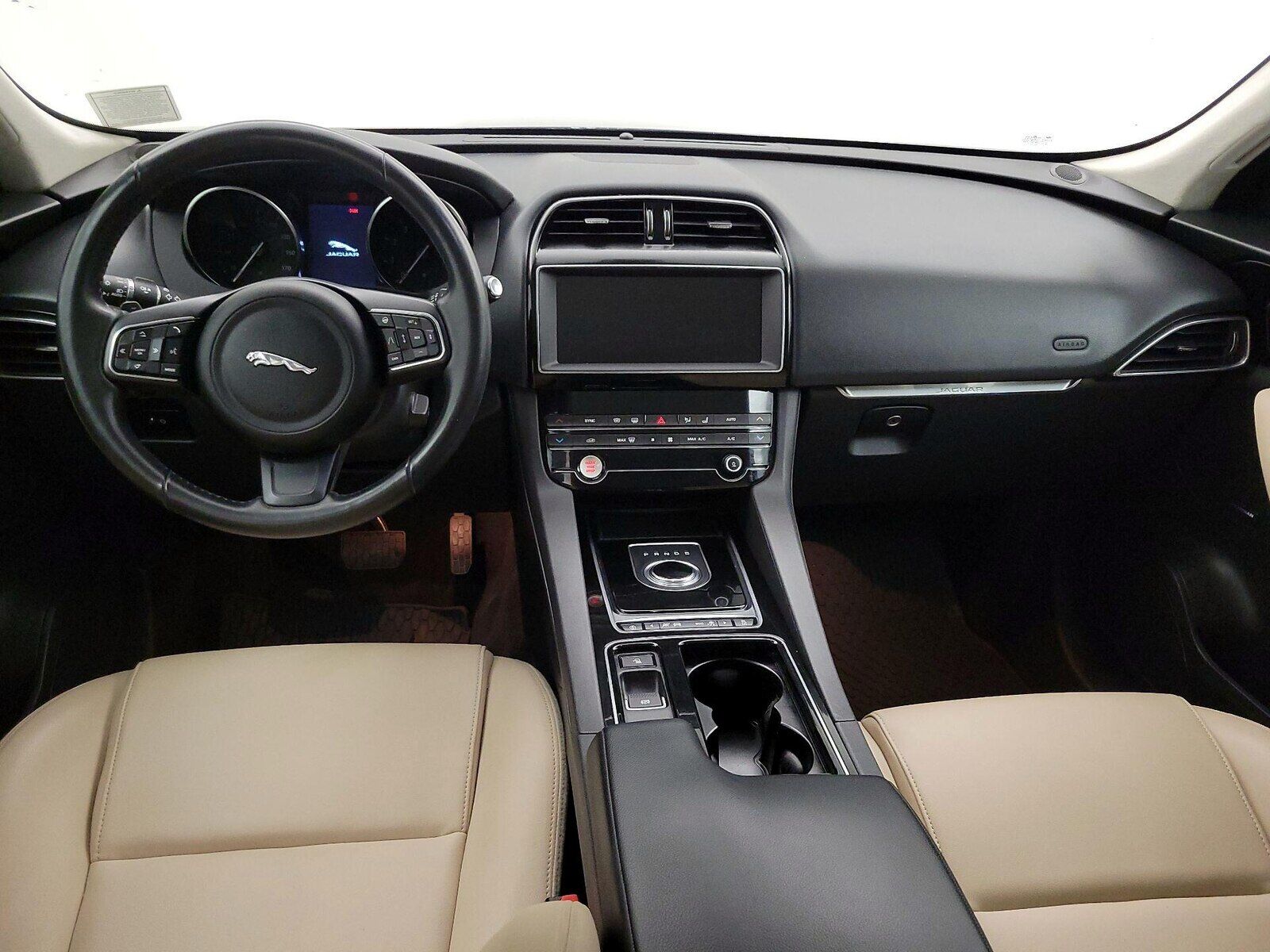 2020 JAGUAR F-Pace