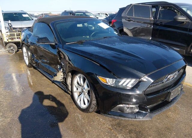 2015 FORD Mustang