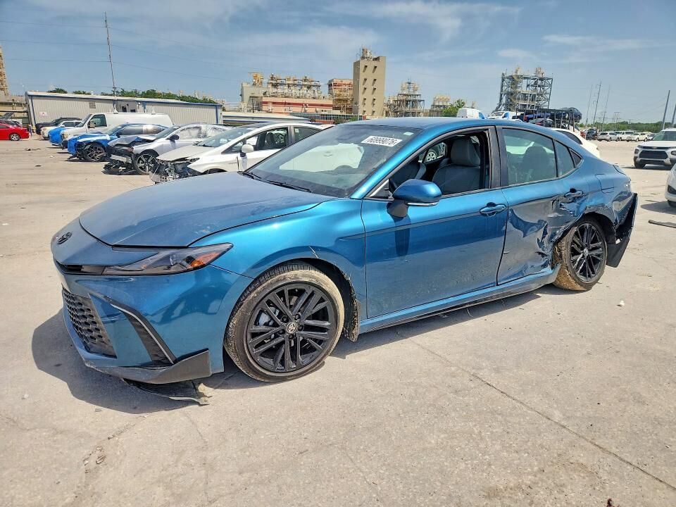 2025 TOYOTA Camry