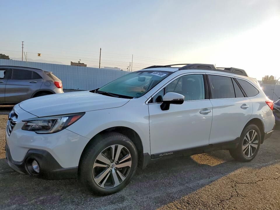 2019 SUBARU Outback