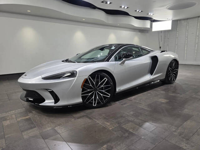 2027 MCLAREN GTS