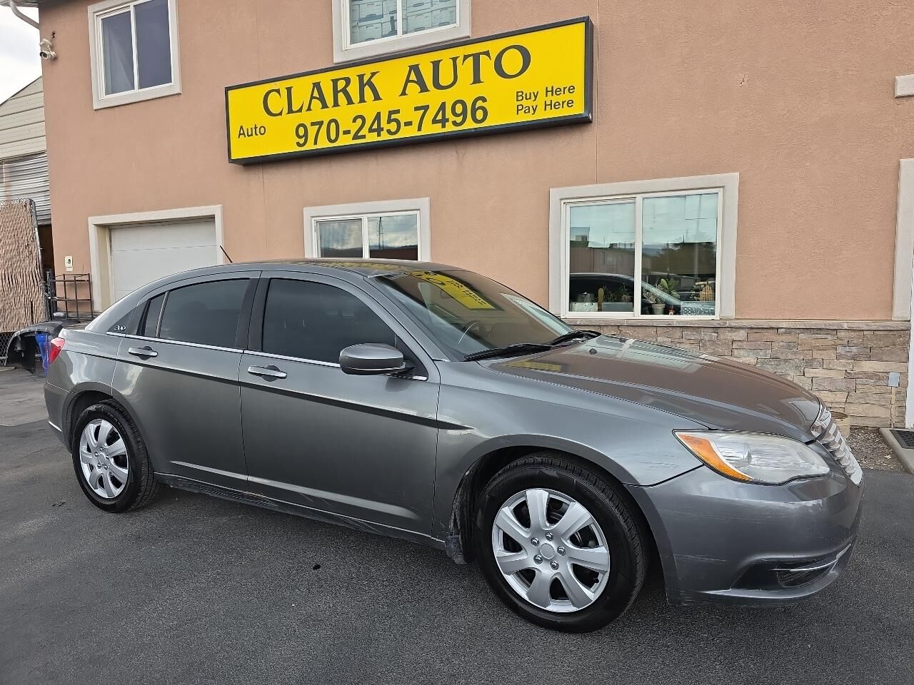 2012 CHRYSLER 200