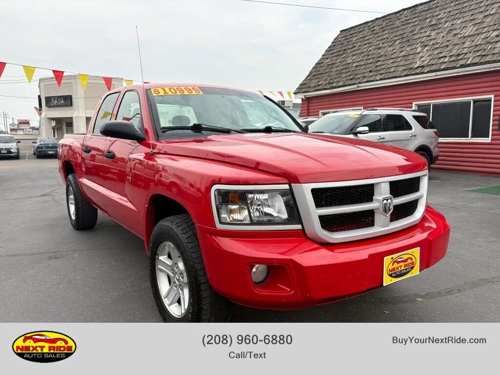 2010 DODGE Dakota