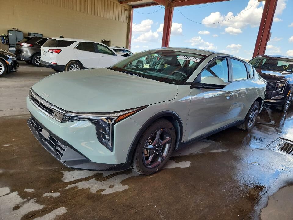 2026 KIA K4