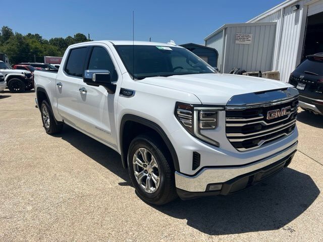 2024 GMC Sierra