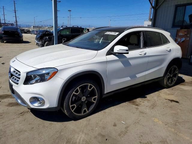 2020 MERCEDES-BENZ GLA-Class