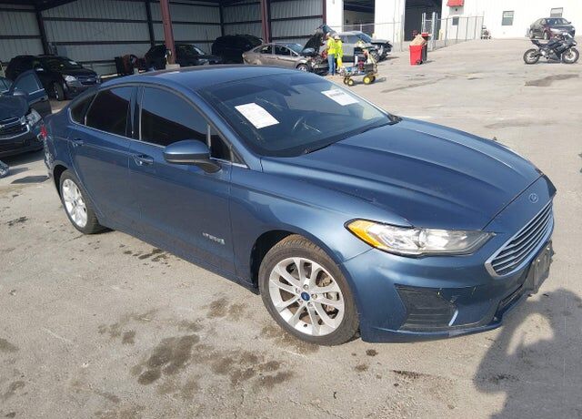 2019 FORD Fusion