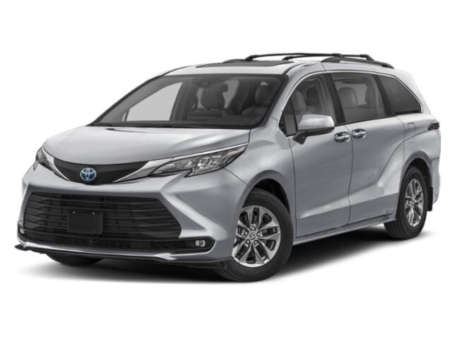 2025 TOYOTA Sienna