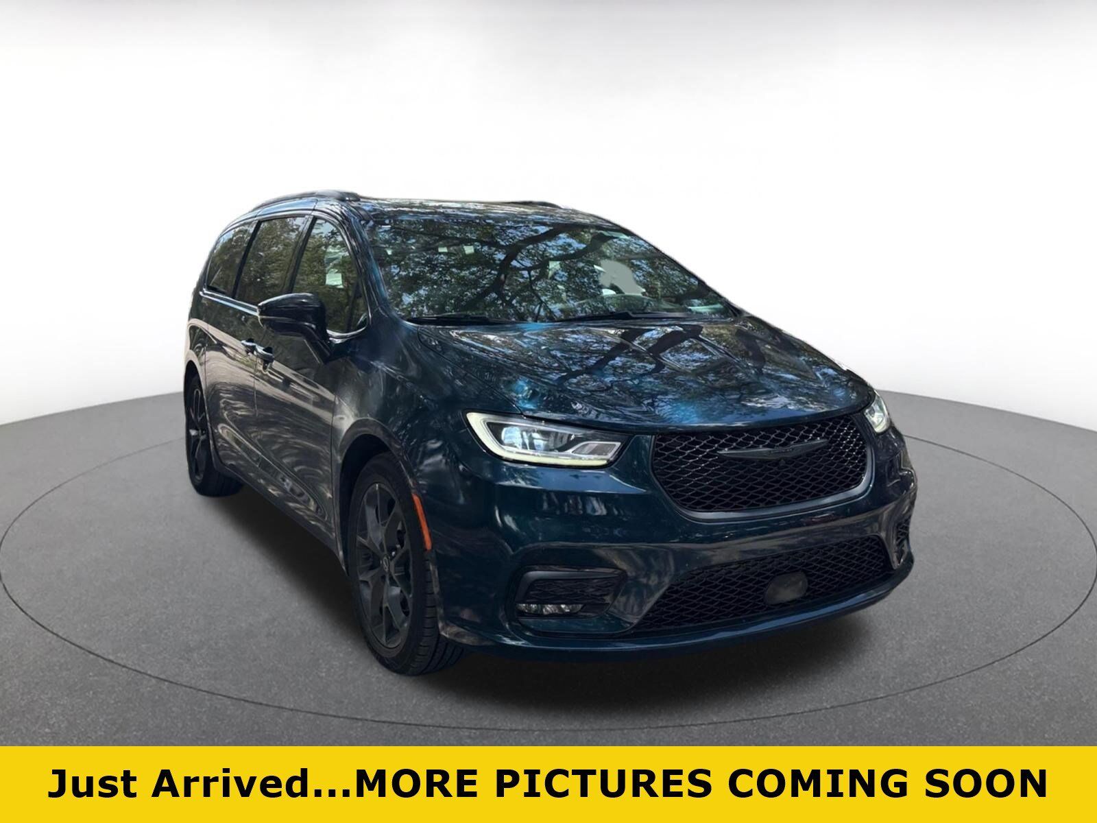 2025 CHRYSLER Pacifica