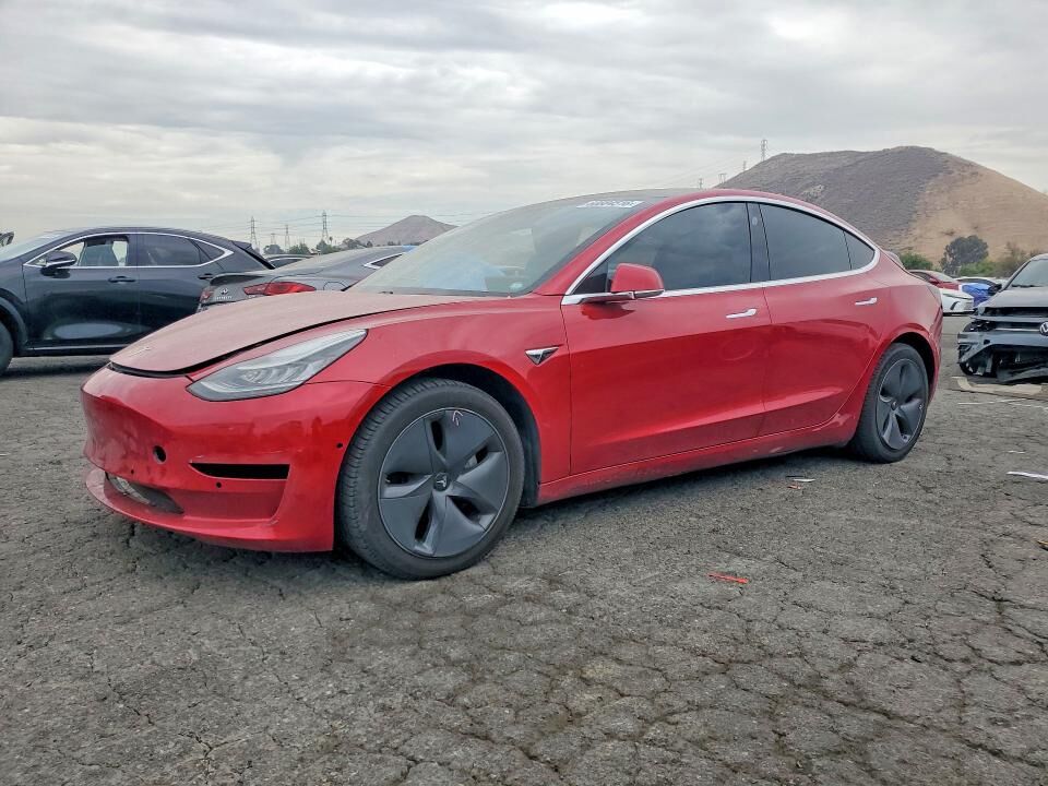 2020 TESLA Model 3