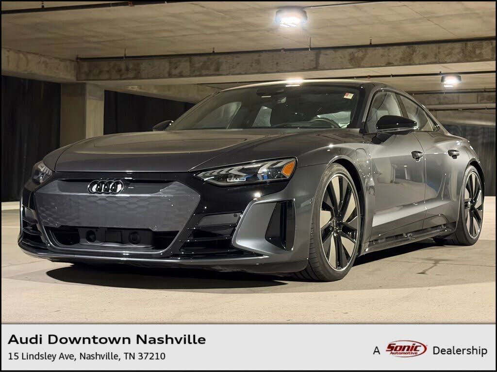 2024 AUDI e-tron GT