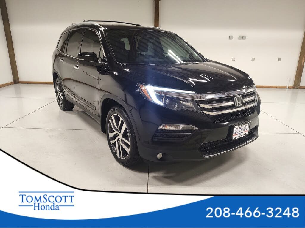 2017 HONDA Pilot