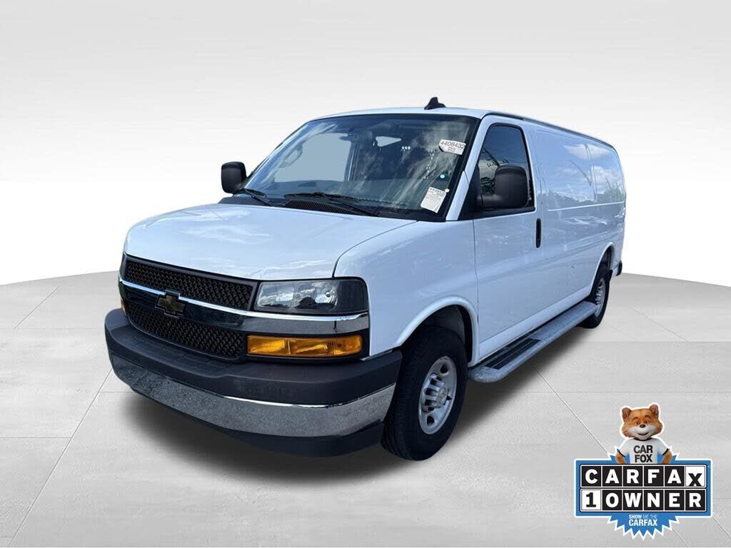 2025 CHEVROLET Express